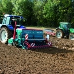 SULKY TRAMLINE CX - Une trémie monobloc jusqu'à 1000 l de capacité