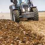 VALTRA - T3