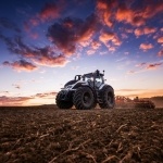 VALTRA Q5