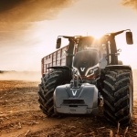 VALTRA Q5
