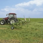 KRONE - KW 7.92 - 8 rotors et commande hydraulique pour les bordures