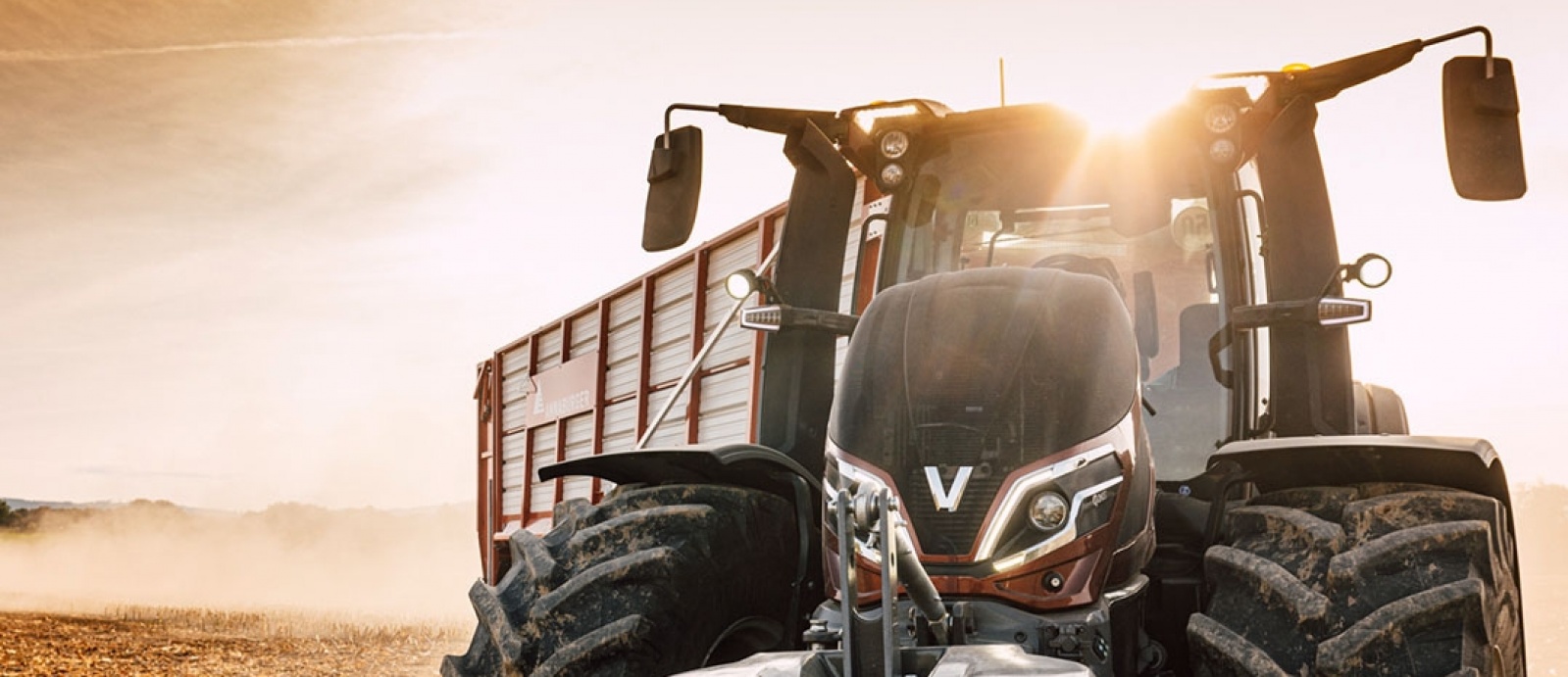 Valtra Q5 - Découvrez la bête!