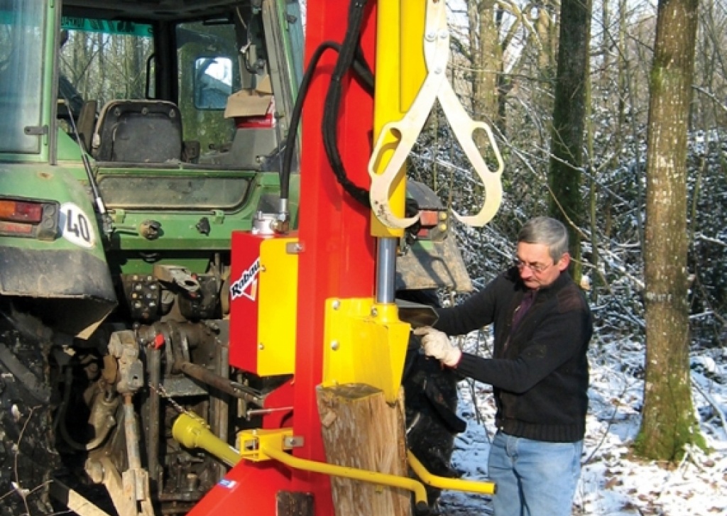 RABAUD - Fendeuse Farmer II - Prise de force trcateur avec réserve hydraulique