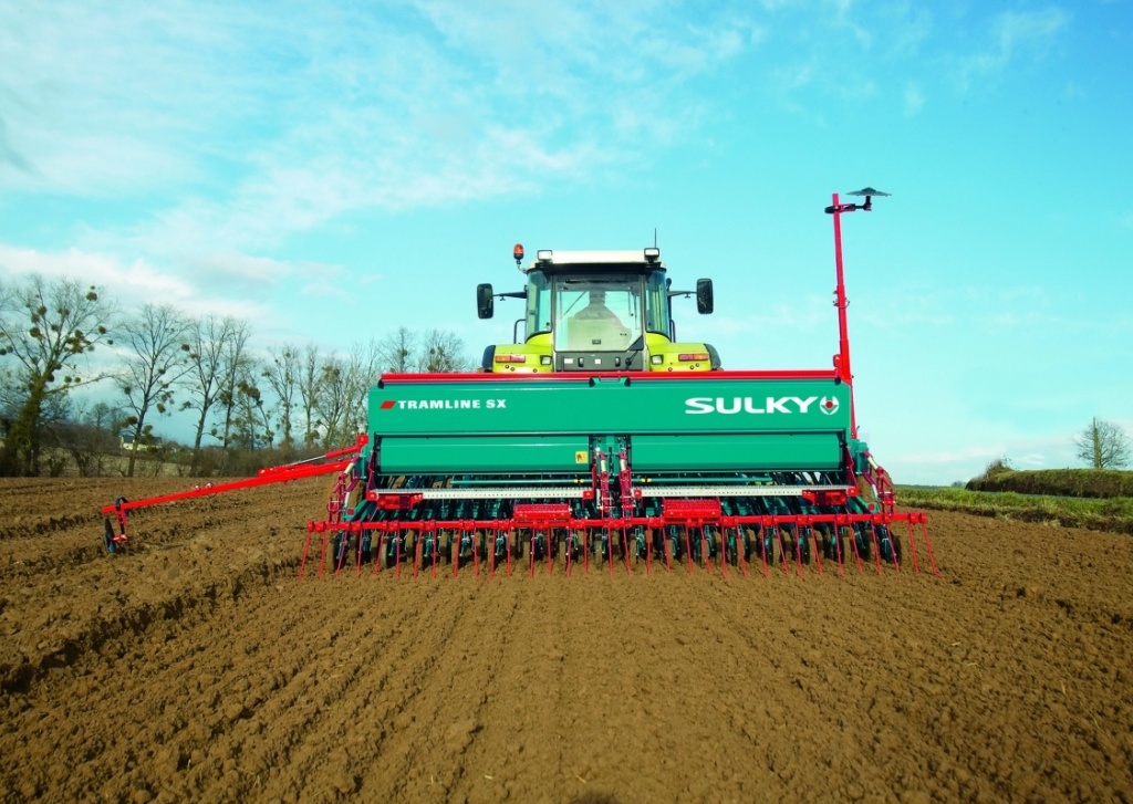 SULKY TRAMLINE SX - En 3 ou 4m, des semoirs simples et robustes pour les usages intensifs