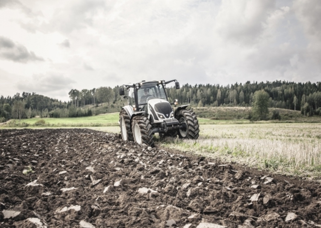 Valtra A4 - De grandes idées dans un emballage compact